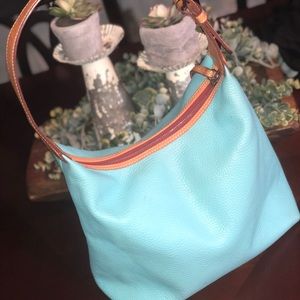 Dooney & Bourke Bags - Dooney & Burke Hobo Bag Dooney & Bourke Bags - Dooney & Burke Hobo Bag